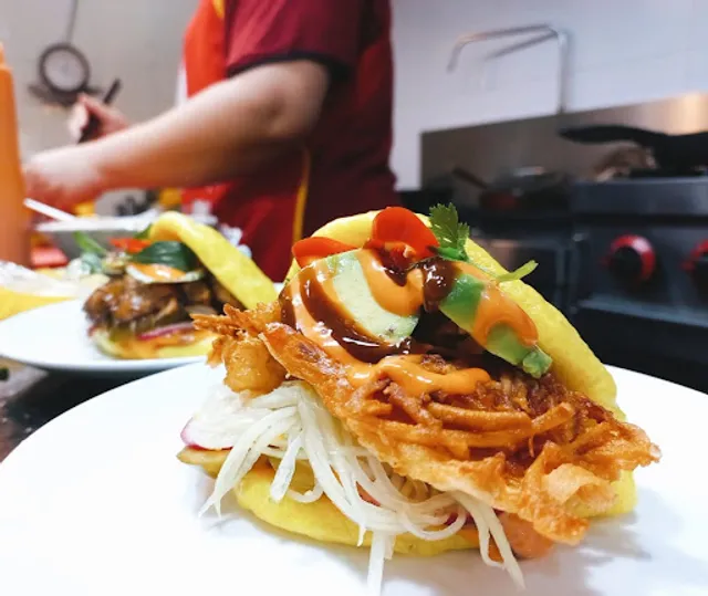 BUN YUM - First color bao buns Hoian