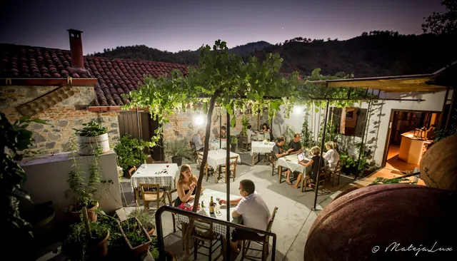 Ambelikos Traditional Agrohotel