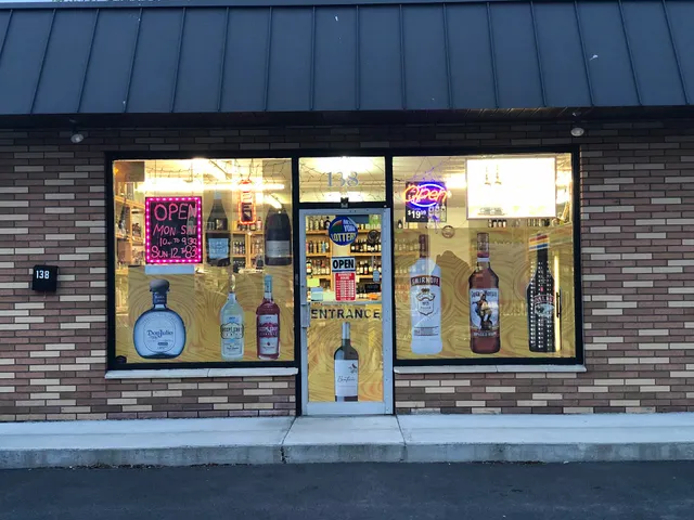 Lucky's Wines & Spirits