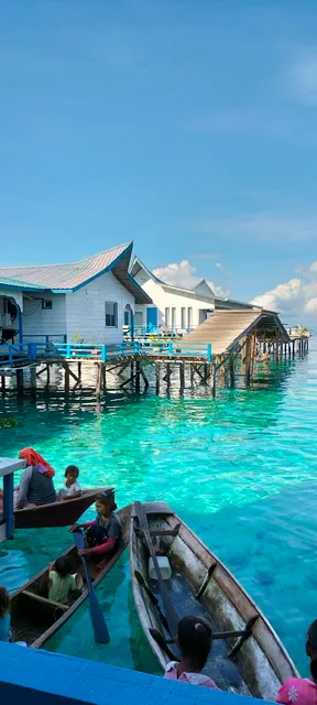 Arung Hayat Mabul Lodge