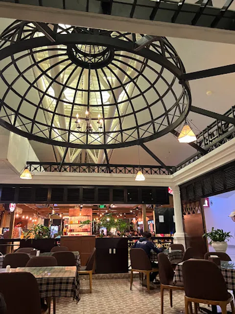 El Domo Restaurant & Bar