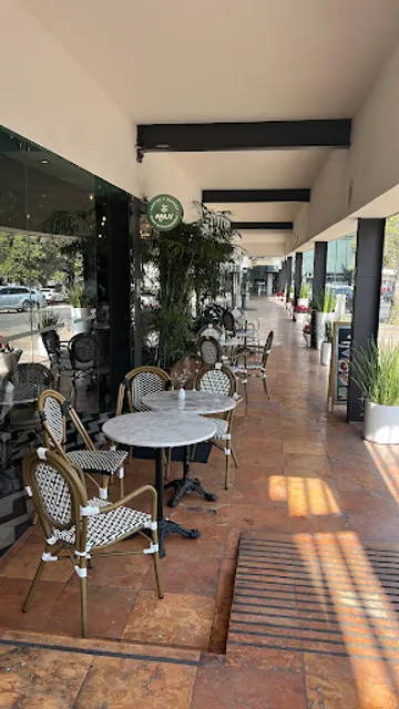 AMALAY Coffee & Market Plaza Duendes