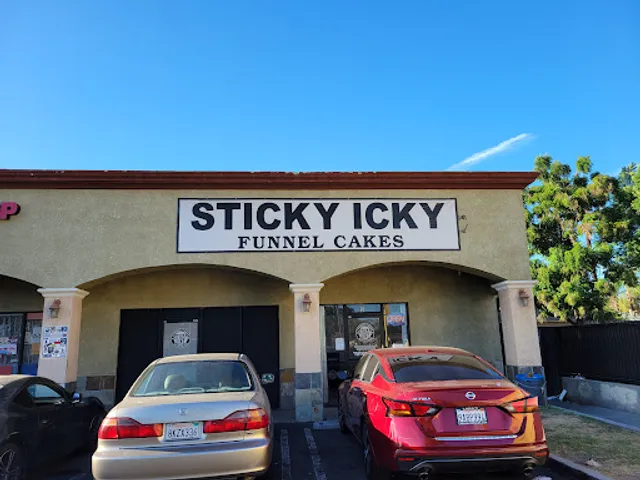 Sticky icky Funnel Cakes