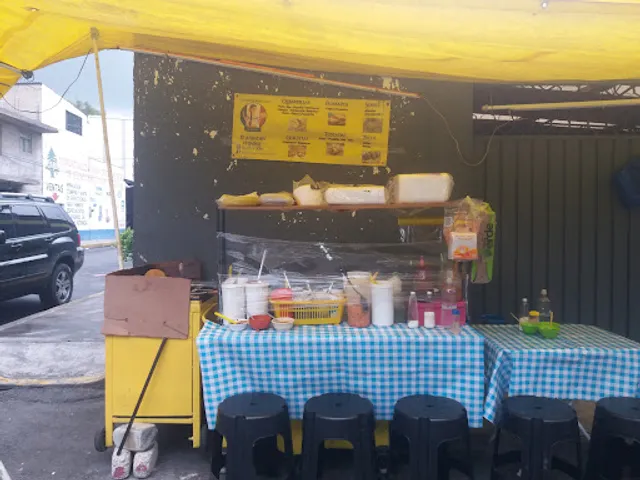 Antojitos Mexicanos La Yoyis