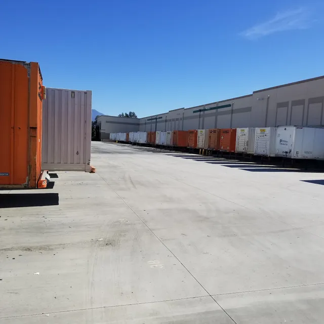 Burlington Coat Factory WAREHOUSE