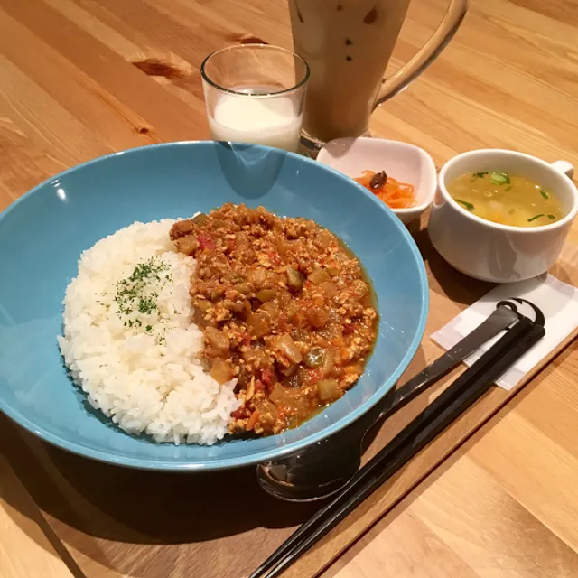 Traveler's Cafe by Anchor Coffee