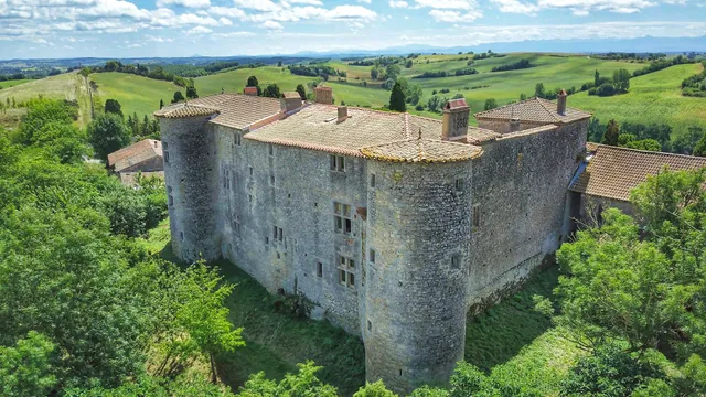 chambres et table d'hôtes au château de Mézerville