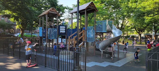 Astoria Heights Playground