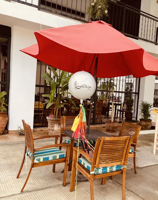 Iguanacaxtle Restaurant