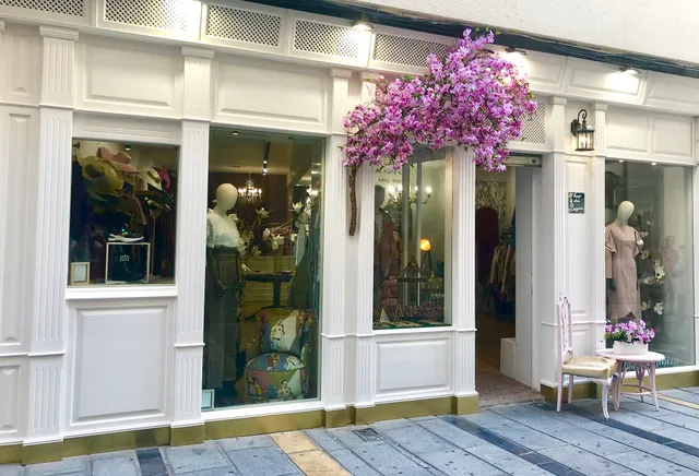 El Espejo Te Dice Guapa