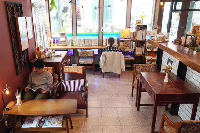 新興大旅社THE SPOT COFFEE CO.