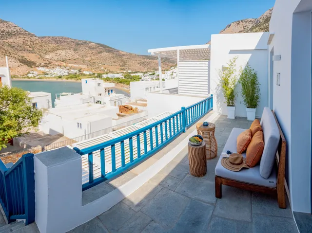 Sifnos House Rooms & Spa