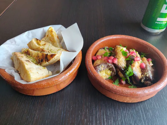 Akropolis Restaurant