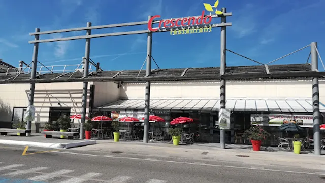 Crescendo Restaurant