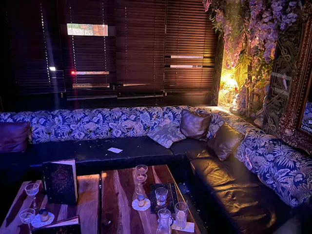 Clifton Cocktail Club