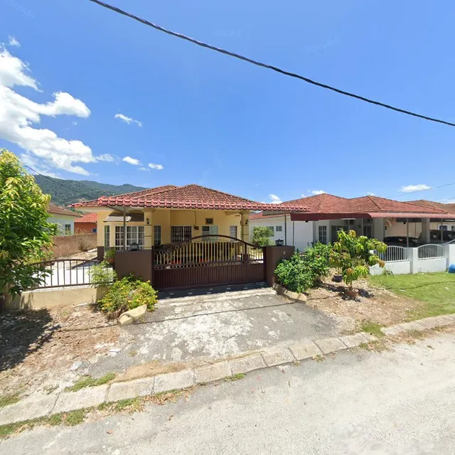 Umaira Meru Raya Homestay