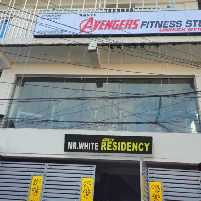 Mr.White Prime Residency