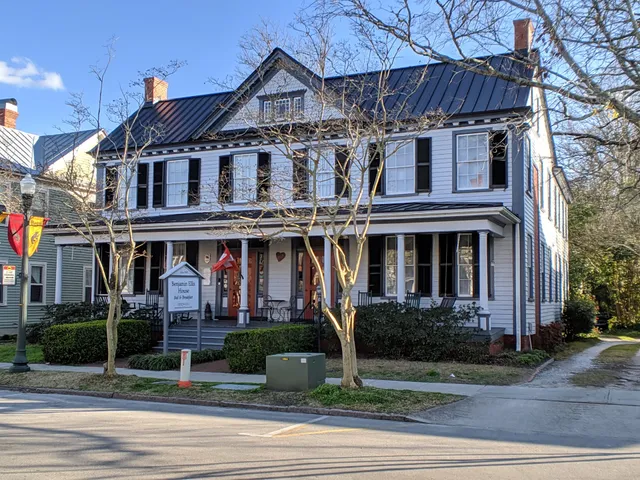 Benjamin Ellis House Bed & Breakfast