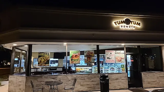 Yum Yum Donuts