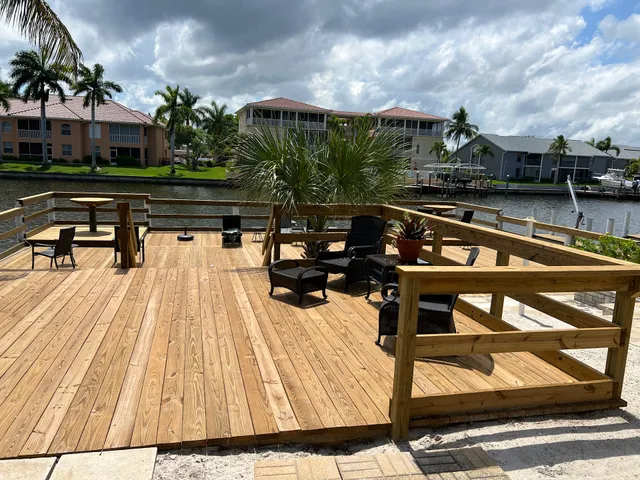 Hideaway Waterfront Resort & Hotel