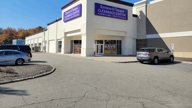 Raymour & Flanigan Furniture and Mattress Clearance Center