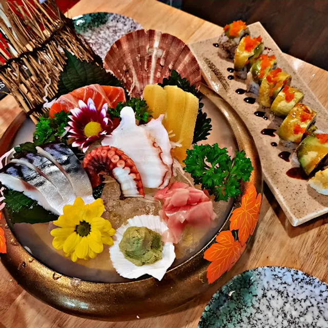 Bụi Sushi - Ẩm thực Nhật Bản