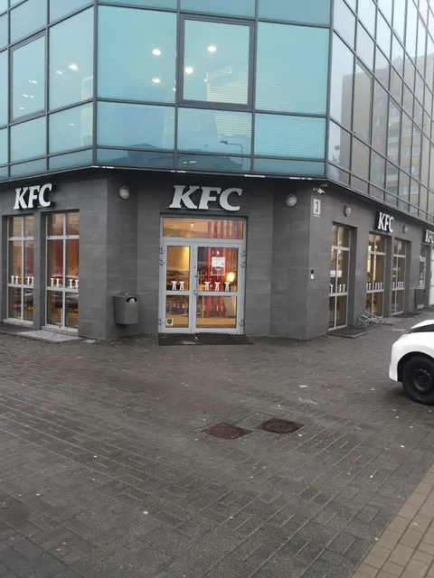 KFC Białystok Legionowa 3