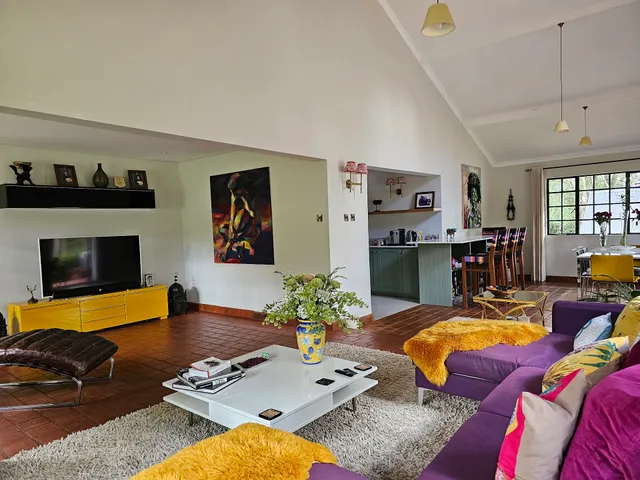 Pumbaa Farmhouse & Cottages