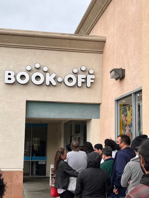 BOOKOFF Garden Grove