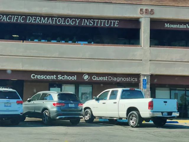 Mountain Arrow Shopping center