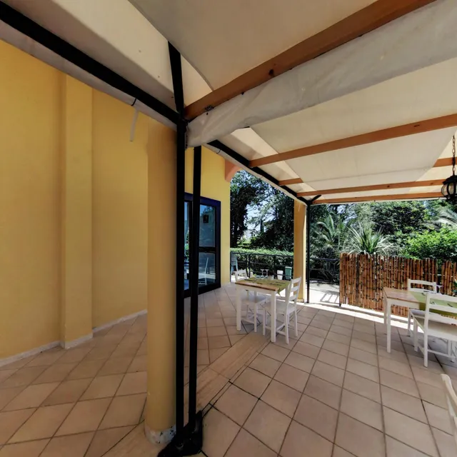 Estasy restaurant e cocktail bar