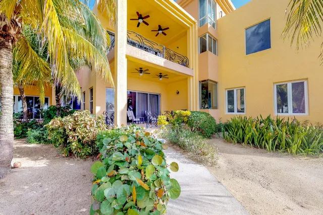 Coral Sands by Islaya Vacation Rentals