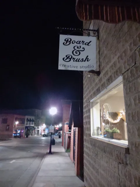 Board & Brush Creative Studio - Galena, IL