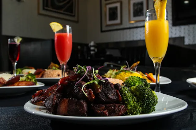 Island Quizine Restaurant & Catering