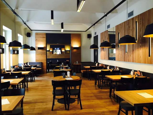 Plzeňská restaurace Máchova