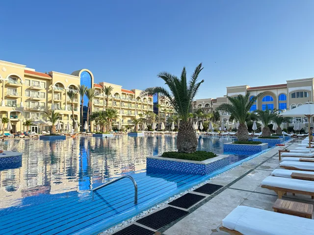 بريمير لوريف