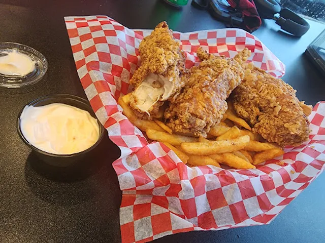 Crispy's Resto Grill