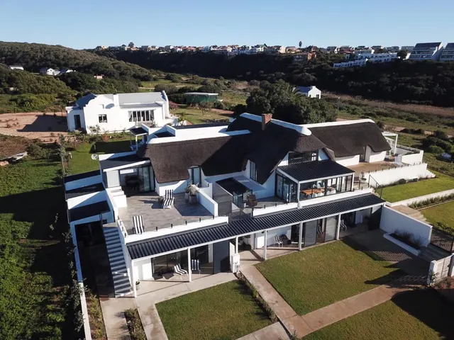 Karee Manor Guesthouse