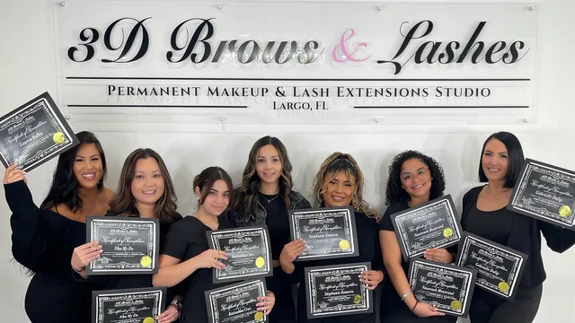 3D BROWS & LASHES - Permanent Makeup & Lash Extension Studio