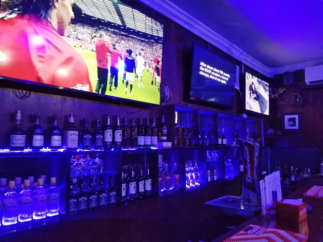 The Long Bar Lagos - Restaurant & Sport Bar