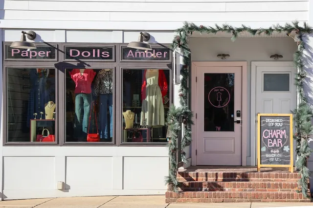 Paper Dolls Ambler
