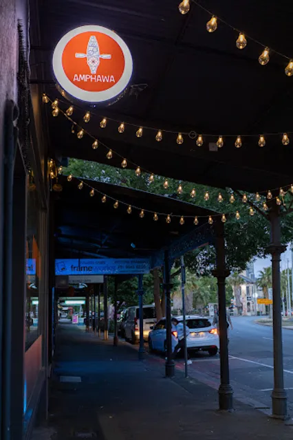 Amphawa cafe & Thai restaurant