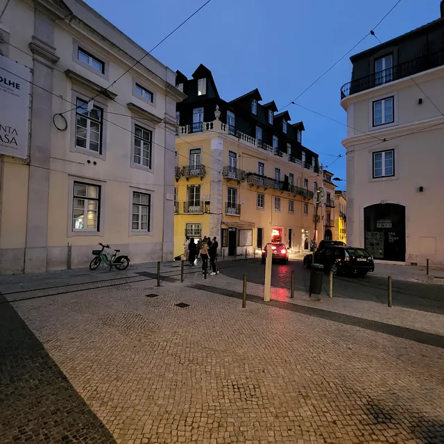 Loving Chiado LISBOA