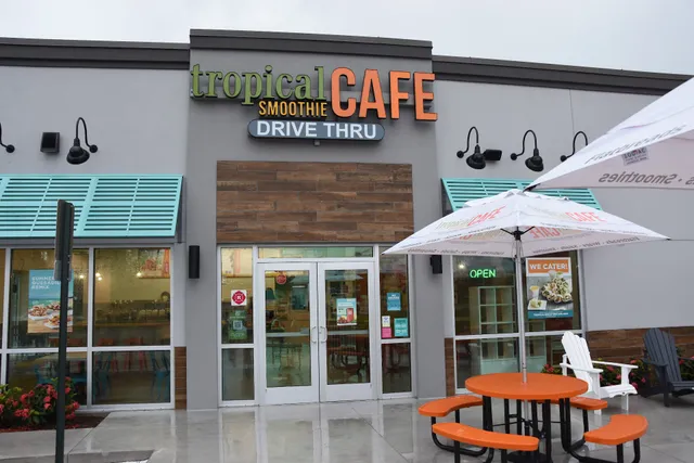 Tropical Smoothie Cafe