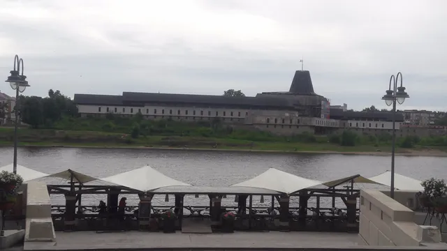 Riverside Apartments