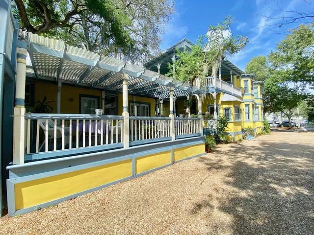 Penny Farthing Inn Bed and Breakfast