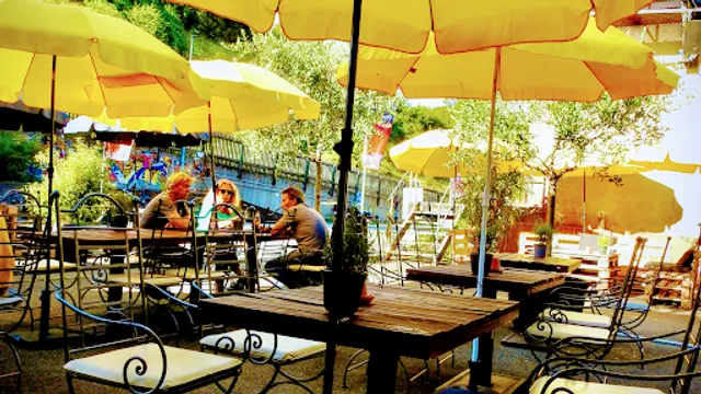 La Chiquita Bar Restaurant