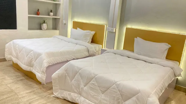 Vibe n Joy Guest House