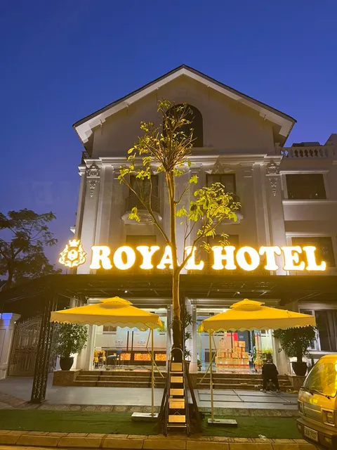 Royal Hotel