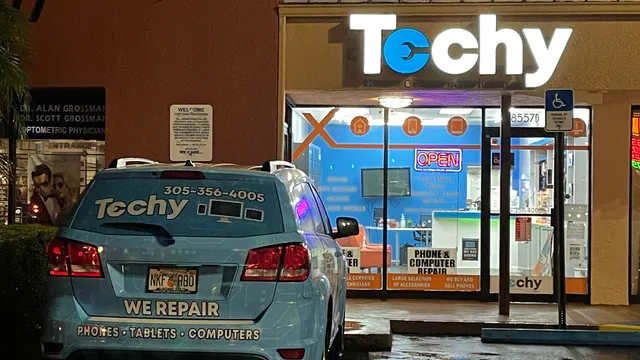 TECHY Aventura - Buy/Repair/Sell